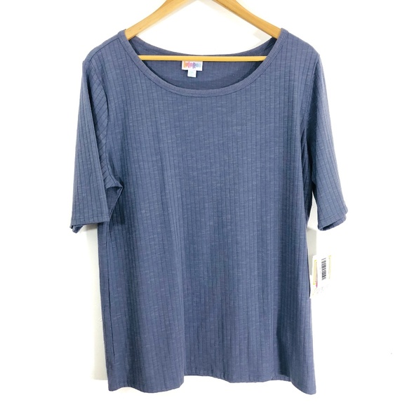 LuLaRoe Tops - LulaRoe | Gray Gigi 2XL